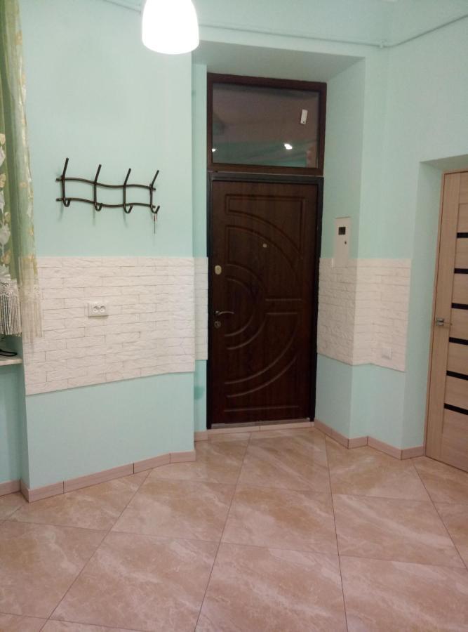 Apartment Ak. Kuchera Street Lviv Extérieur photo